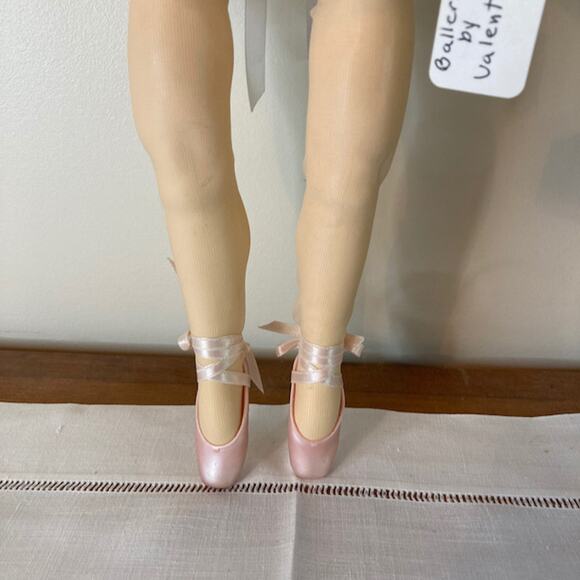 Vintage 50s Valentine Doll Co. 18" Aida Ballerina *STICKY FACE* - Picture 5 of 9
